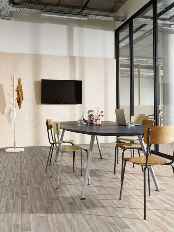Golden-Oak-Vinyl-Flooring-696L_RSH-1.jpg