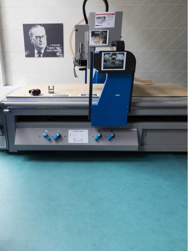 Leah-Vinyl-Flooring-557M_RSH2.jpg