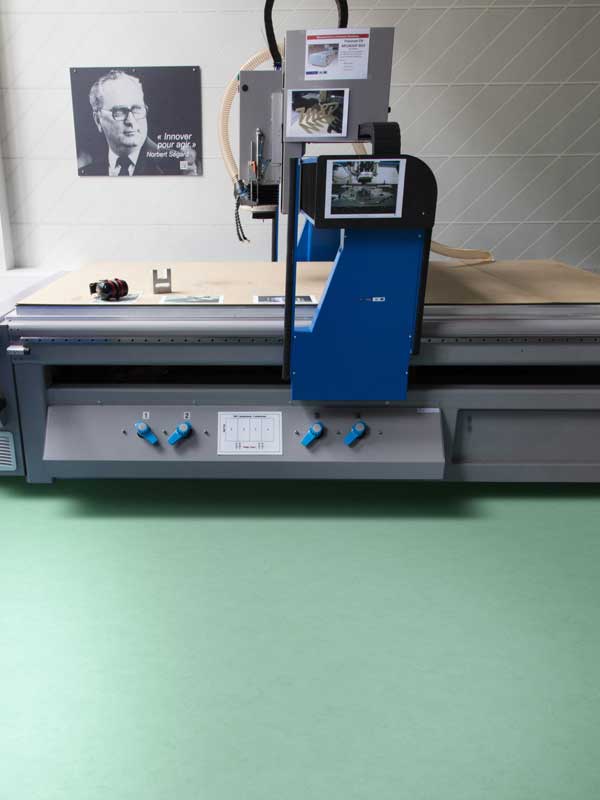 Leah-Vinyl-Flooring-572M_RSH-1.jpg